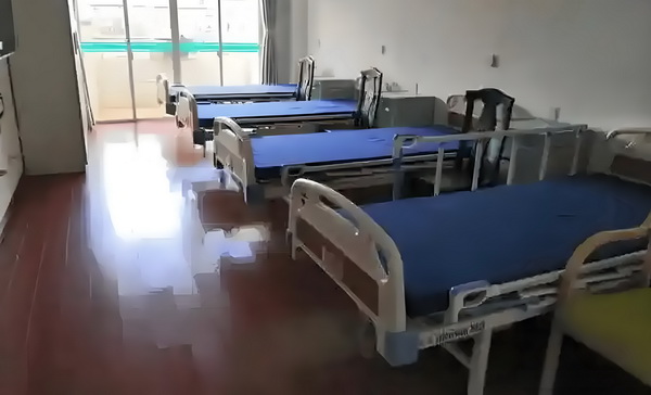 签约达成，再见勇士！库里开始慌了，只出不进，金州争冠不现实